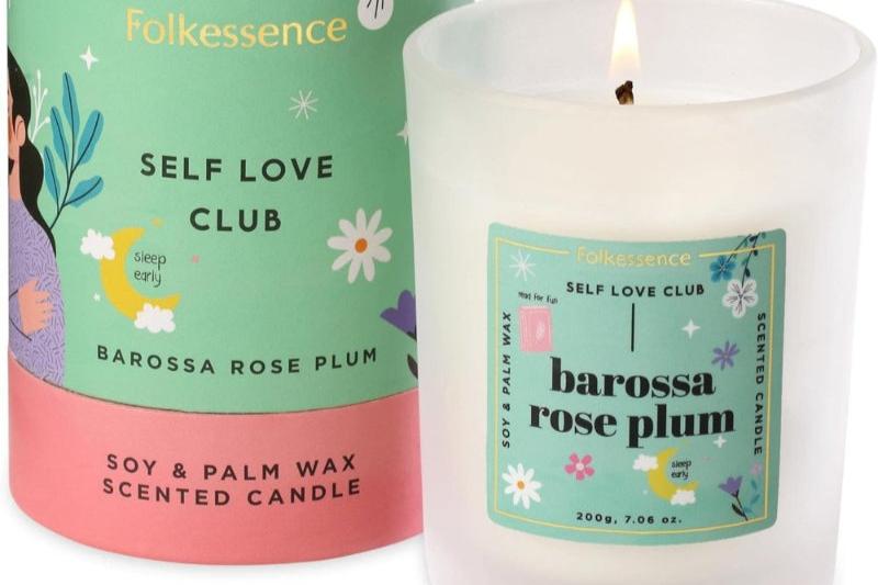 A 200-gram candle from Folkessence, beautifully crafted to celebrate self-discovery and empowerment. Infused with natural fragrances, it creates a warm and inviting atmosphere that promotes relaxation and introspection. Ideal for self-care rituals, cozy evenings, or moments of reflection, this candle serves as a reminder to prioritize self-love amidst life's demands.